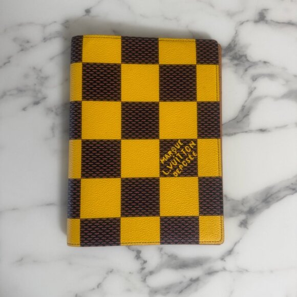 Louis Vuitton x Pharrell Pop Yellow Notebook Cover - Picture 1 of 2